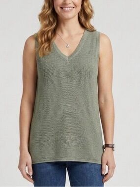 J Jill Sage Green V-Neck Sweater Tank